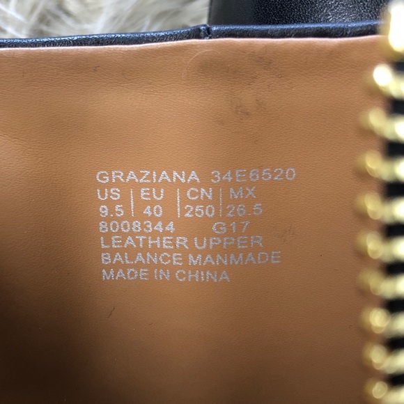 ✖️SOLD✖️•CALVIN KLEIN• Graziana Stud Ankle Bootie - Picture 8 of 8